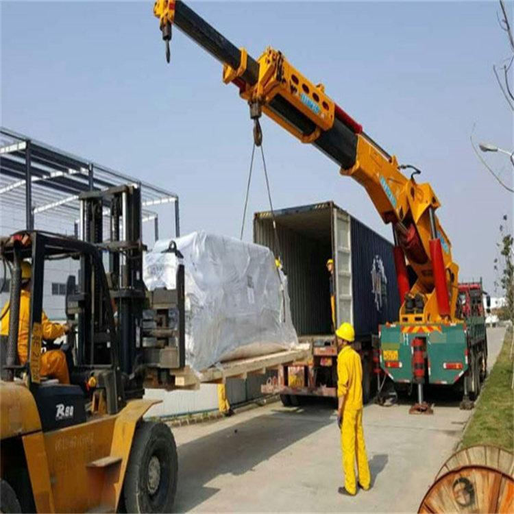 博厚镇吊车租赁价格、流程、安全标准全解析，快速解决施工难题